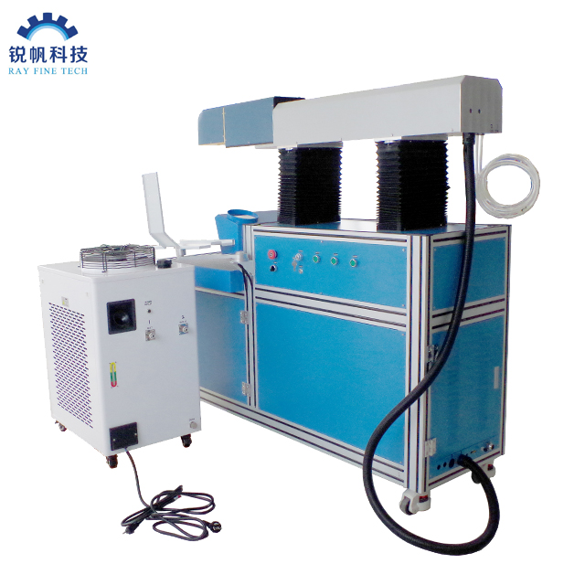 3D Dynamic Focus 120 W 200 W 300 W CO2-Laser-Markierungsschneidemaschine zum Abziehen der Farbschicht von Edelstahlbechern